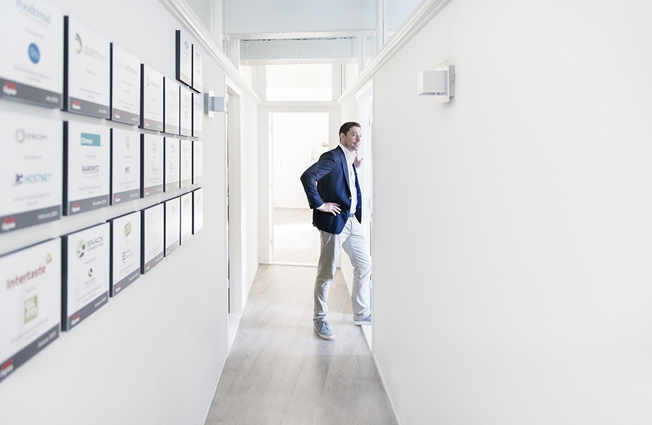 New imagery for 1602 Capital.